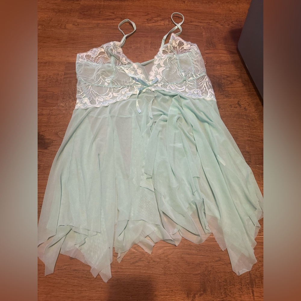 lingerie chemise 1X NEW mint green